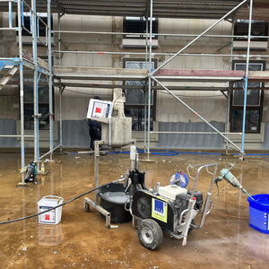 im Airless Spritzverfahren